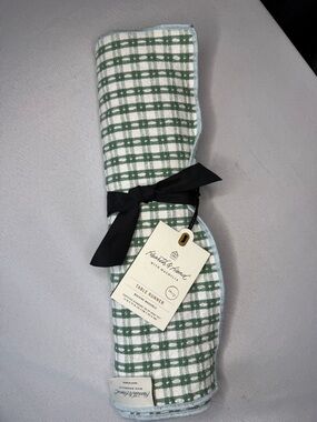 Hearth & Hand Green and White Plaid Table Runner - NWT